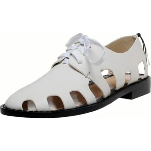 2020 New Summer Hollow Shoes Genuine Leather Round Toe women flats 22-25cm length Sheepskin Beach shoes Comfortable wild shoes