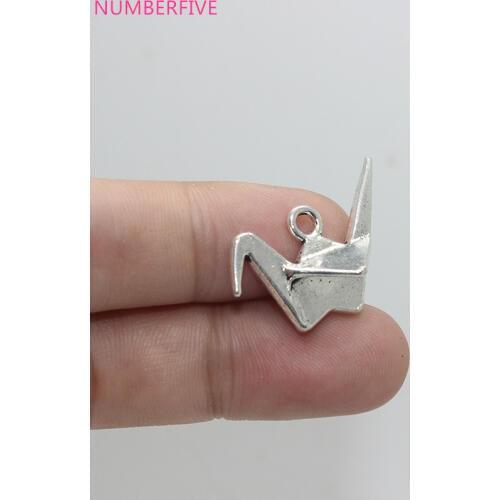 8pcs--17x28x13mm Antique silver tone Origami Crane Charms pendant