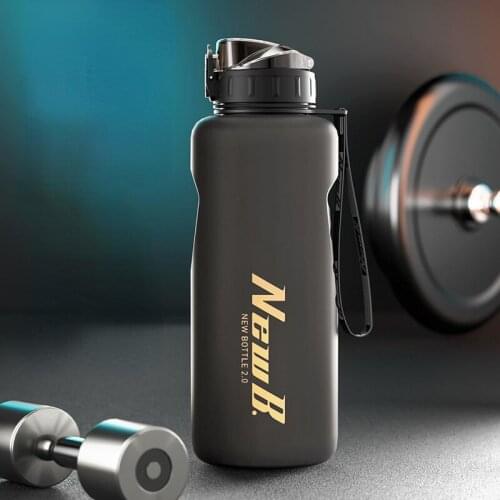 Creative BPA Free Leak Proof Sports Water Bottle High Quality Tour Hiking Climbing Portable Favorite Drink Bottles 2000ml 1500ml