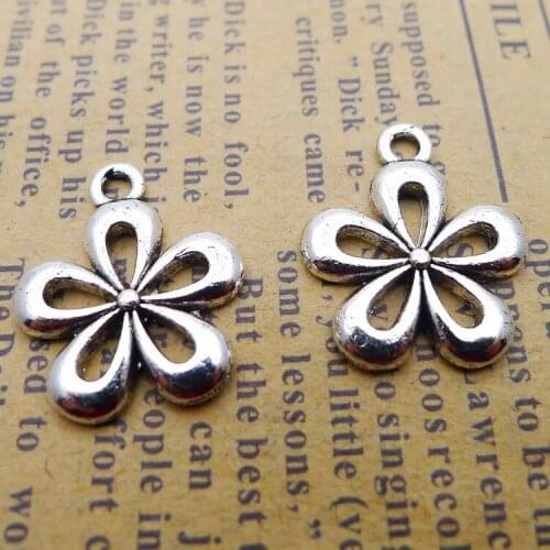 20PCS/Lot 15mm*18mm Antique Silver Color Five Petaled Flowers Charms Bracelet Pendant For Jewelry Making DIY
