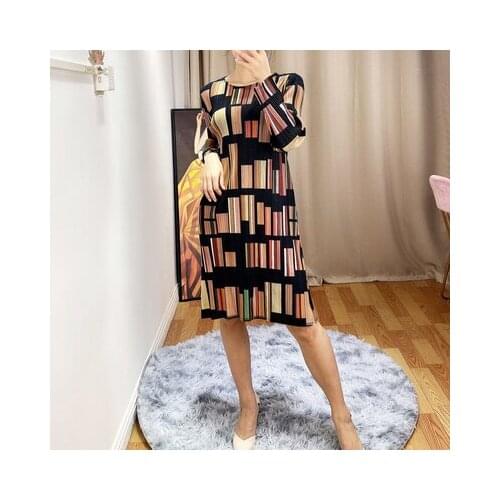 HOT SELLING Miyake fold geometric printing dress long sleeve o-neck dress IN STOCK