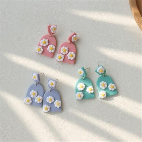 AOMU New Handmade Pink Green Clay Geometric Rectangle Colorful Three-dimensional Flowers Long Drop Earrings for Women Jewelry