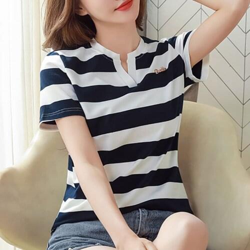 Black and White Stired Tshirts Women Short Sleeve V Neck Korean Fashion Soft Cotton Slim Woman Tops Casual Tee Shirt 2021 Summer