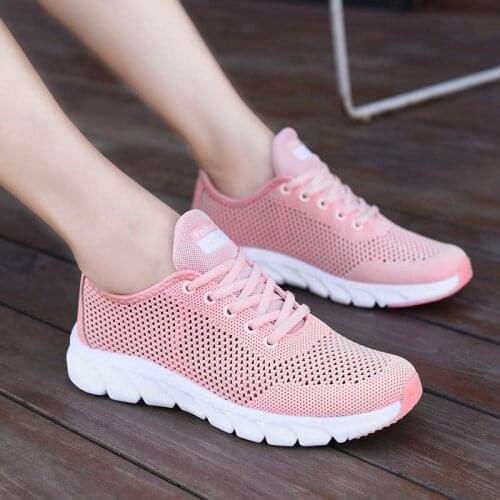 Flying Woven Breathable Running Shoes Ladies Sports Shoes Tennis Walking Mesh Women 2021 Summer New Style