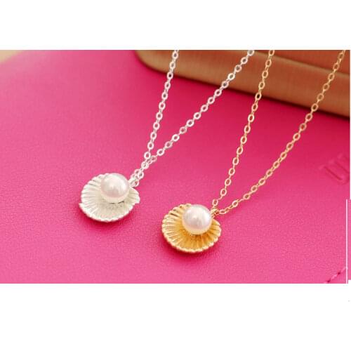 N040 2017 New Fashion simulated pearl Jewelry wholesale Christmas Gift Shell Statement Necklace free shipping For Women