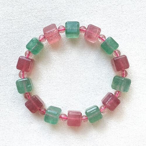 Red and Green Strawberry Natural Crystal Bracelet for Women Girl Gifts Sugar Cube Beads Hand Wrist Trendy Fashion Stone Jewelry