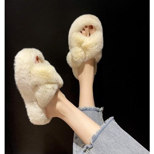 Winter Fur Home Slippers Woman Platform Plush Indoor Non Slip Rubber Sole Slides Furry Shoes Fuzzy Buckle Fluffy Winter Slippers