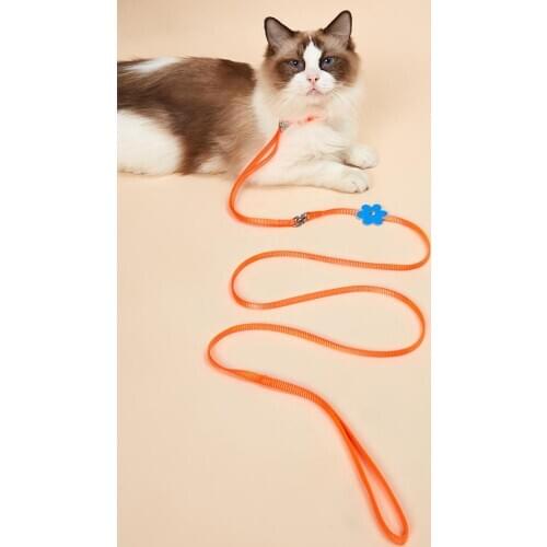 Cat Leash Collar One-Piece Suit,Nylon Leash with a Flower,Adjustable Collar for Walking,Escape Proof and Easy Control