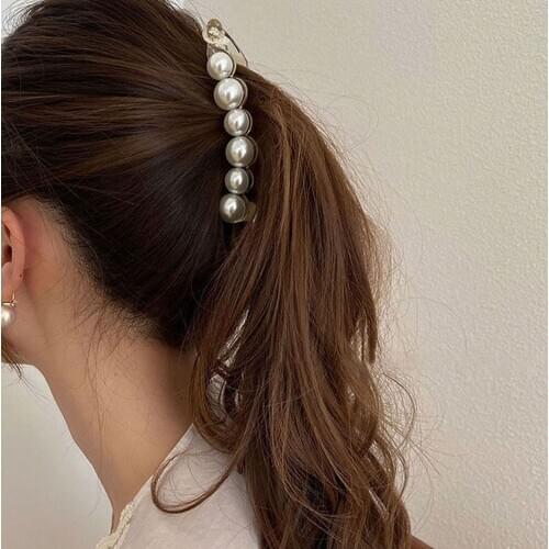 New Temperament Korean Word Clip Headdress Ins Pearl Banana Clip Vertical Clip Ponytail Hairpin Simple Style Hair Accessories