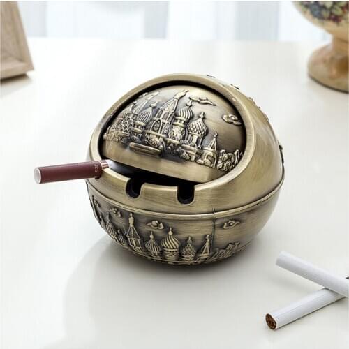 Car ashtray new retro car ashtray creative personality metal alloy multifunctional car flip cover anti-cannon dust