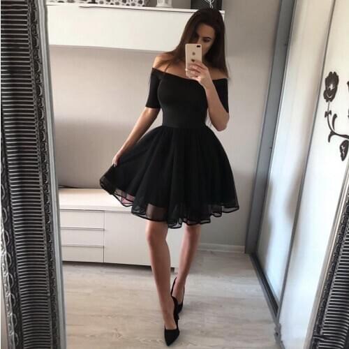Simple Off the Shoulder Short Homecoming Dress Tulle Half Sleeve Graduation Dresses Chic Little Black Party Dress