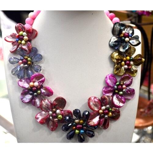 Pearl +shell+quartz flower necklace fashion purple/black