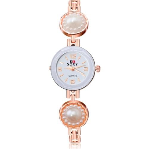 2020 New Fashion Female Watches Luxury Brand SOXY Women Bracelet Watch Lady Quartz Wrist Watches Relojes Mujer Montre Femme 202