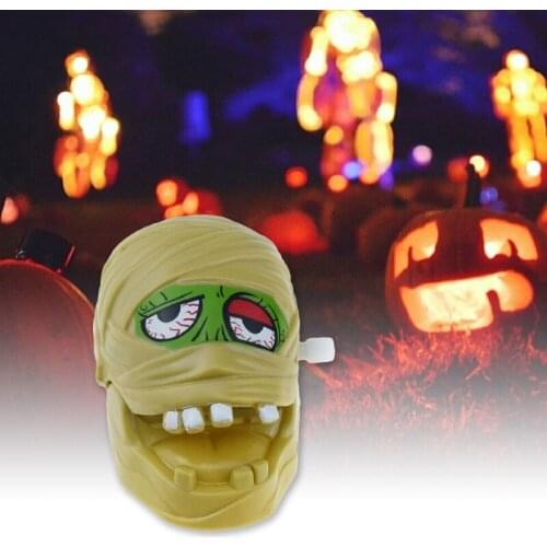 1Set April Fool’s Props Prank Toy Realistic Mummy Trick Toy for Entertainment Crawling Head Novelty Toy for Party H055