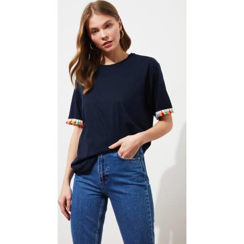 Trendyol Tassel Detail Boyfriend Knitted T-Shirt TWOSS21TS0665