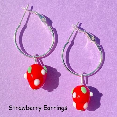 2000s Fashion Heart Shaped Ceramic Strawberry Earrings for Women Y2K Jewelry Harajuku Cute Earrings Egirl Aesthetic Friends Gift