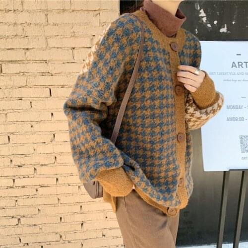 Autumn 2020 new Korean version loose houndstooth cardigan sweater jacket women retro hit color cardigan sweater women