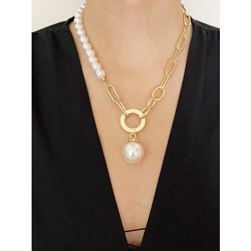 Simple retro exaggerated multi-layer necklace women baroque pearl womens necklace European and American popular women jewelry