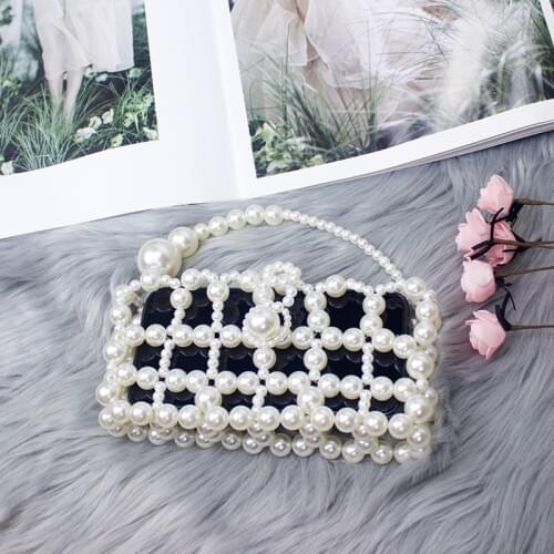 New Hand-woven Pearl Bag Beaded Finished Hollow Bag Female Retro Cross Section Mini Handbag Mobile Phone Bag Banquet Female Bag