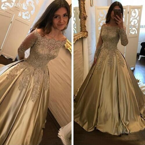 Luxury Gold Wedding Dresses Off Shoulder Long Sleeves Lace Appliques Beaded Wedding Bridal Gowns Robe De Mariee