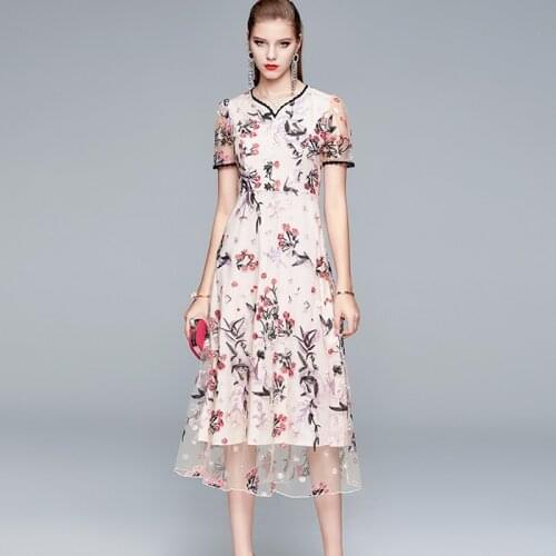 New Summer Runway Fashion Patchwork Floral Embroidery Lace Dress Elegant High Waist Luxury Mesh Womens Dresses Vestido