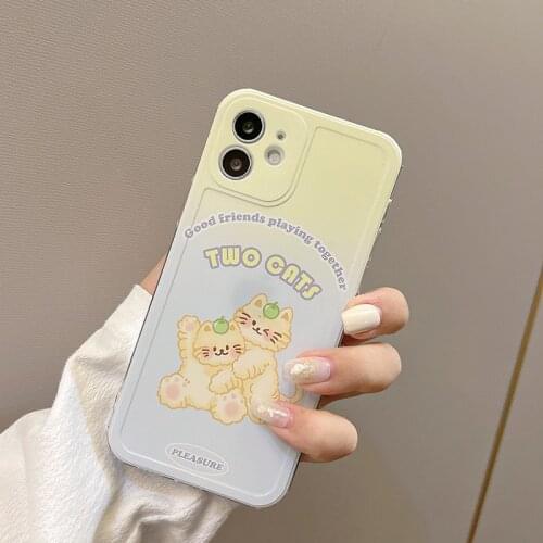 Retro kawaii two cat friends playing together Phone Case For iPhone 12 11 Pro Max Xs Max XR Xs 7 8 Plus X 7Plus case Cute Cover