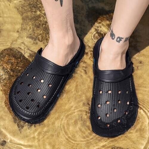 2020 New Man Casual Fashion Air Cushion Outdoor Beach Hole Shoes Summer Mens Slip-on Shoes Slippers Sports Sandals Masculina