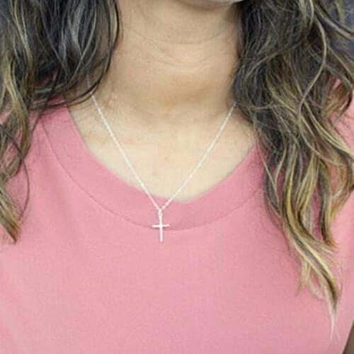 Necklace Chain Simple Women Necklaces Jewelry Ladies Cross Jesus Unisex Pendant Silver Color Retro European Zinc Alloy Collier