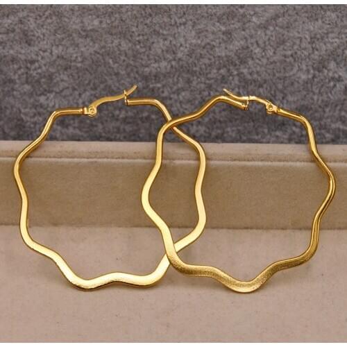 Trendy Earrings for Womens earring Gold Plated Round Gold Earring Flower type hoop Earrings Wedding Jewelry Gift Accessories