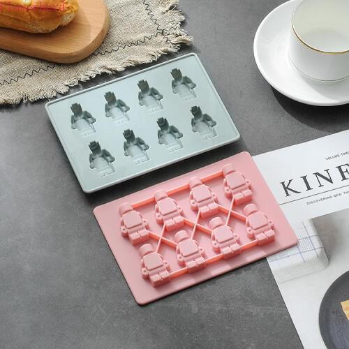 3d Robot Silicone Ice Tray Chocolate Jelly Mold Villain Cake Mold 8 Holes Ice Box Chocolate Soap Mold Fondant Tools Cake Decor