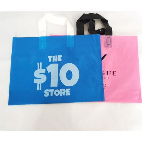 Wholesale 500pcs/lot Customized Logo Printing Horizontal Plastic Gift Shopping Bags with Bottom and Handle for Clothing Package
