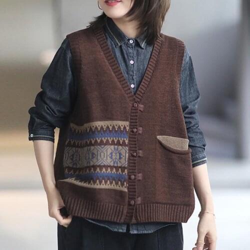 Johnature Women Vintage Vests Sweaters Print Floral Button V-Neck Sleeveless Pockets 2021 Spring New Korean Style Vests Sweaters