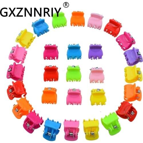 Fashion 1.5cm Hair Claw Clips for Girls Hair Accessories Women 50pcs/pack Mix Color Plastic Claws Clip Baby Kids Hairclips Gifts