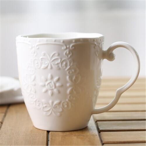 Embossed White Creative Coffee Mug Cup Water Fincan Home Fincan Fincan Copo Tumbler Brief Porcelain Tea Cup Stocked QZJ057
