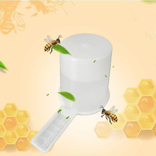 20PCS bees tools sale beekeeping feeders for bees feed honey drinking water bowl watering waterer plastic bee feeding feeder cup