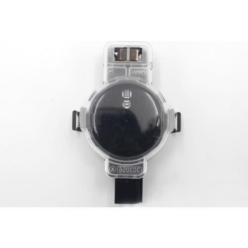 Automatic Wiper Control Switch Rain Sensor For Q3 A3 A4 Q5 Q7 A6 C6 CC Golf MK7 81D 955 547 or 81D955547E 5Q0 955 555