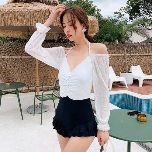 Korean Style Plus Size Swimwear One-Piece Swimsuit Female Slimming Swim Wear With Lace Long Sleeve Black White Stitching Mayo