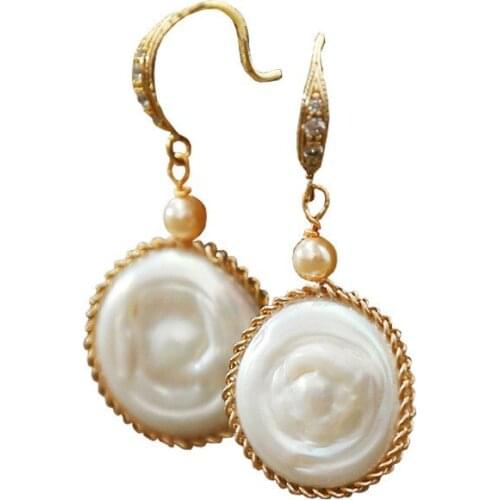 New Arrival Stunning Natural White Freshwater Baroque Pearls Drop Earrings/ Stud Earrings for Woman with Gold Color Handmake