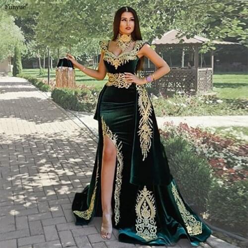 Luxurious 3 Pieces Arabic Evening Dress 2021 New Arrival Charming High Neck Cap Sleeve Mermaid Velvet Prom Gowns فساتين السهرة