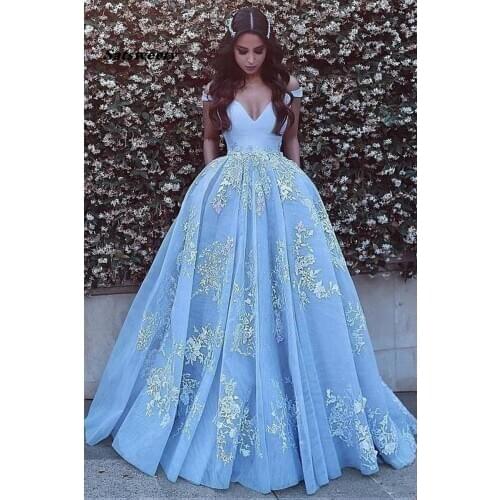 2021 Wonderful Off-the-shoulder Ball Gown Formal Blue Lace Appliques Long Quinceanera Dresses