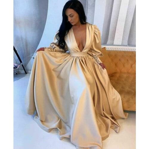 Sexy Long Deep V-Neck Satin Champagne Evening Dresses with Pockets Zipper Back Satin Pleats Abendkleid Robes de Soirée for Women