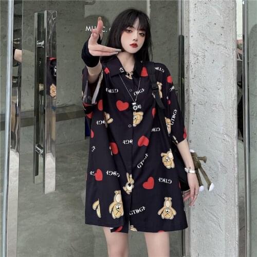 Girl Short Sleeve Single Breasted Lapel Collar Shirts Harajuku Lady Kawaii Cartoon Bear Heart Print Shirt Summer Loose Rock Top