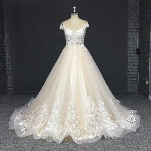 2020 Hot Selling Sheer Jewel Backless Champagne Ball Gown Bridal Wedding Dress with Cap Sleeve