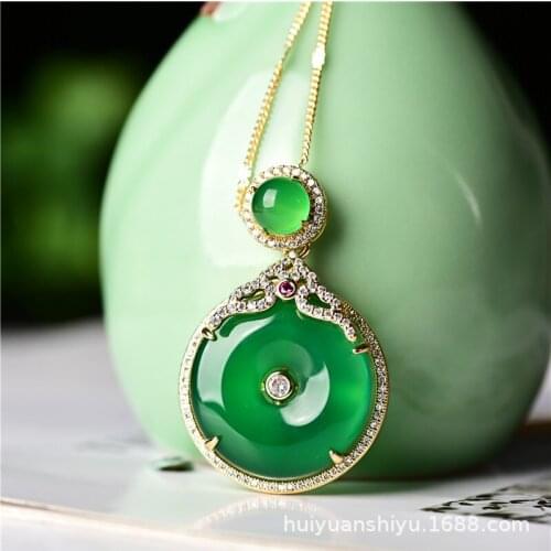 Natural Pink Chalcedony Hand Carved Safety Buckle Pendant Fashion Jewelry Mens and Womens Pink Agate 925 Silver InlaidNecklace