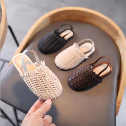 2021 hot Childrens woven sandals summer fashion Hollow out Mesh Breathable girl Baotou slippers Soft-soled non-slip Beach shoes