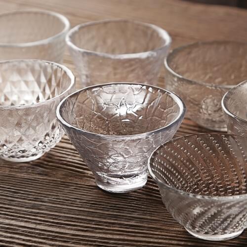 Hammer with thick glass sample tea cup little Japanese master cup single cup heat pu 'er tea cup kung fu tea set