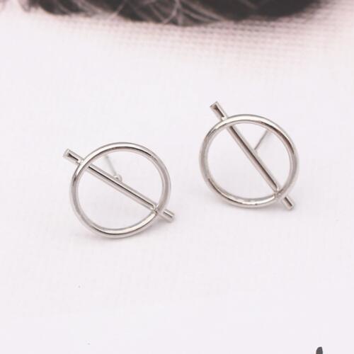 Hot Fashion Small Silver Color Round Earrings for Women Statement Geometric Circle Vintage Metal Earrings Jewelry Accessories