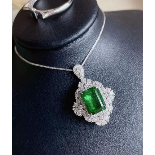 LR714 Fine Jewelry 18K Solid Gold Green Emerald Pendant Emearld 2.95ct Gold Diamond Pendant Gemstone Necklaces for Women