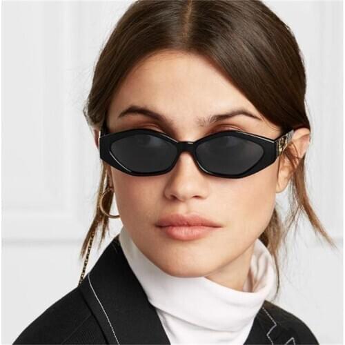 Luxury Women Small Irregular Oval Cat Eye Sunglasses 2021 Vintage Gold Metal Leaping Panther Sun Glasses Men 90S Brand Shades