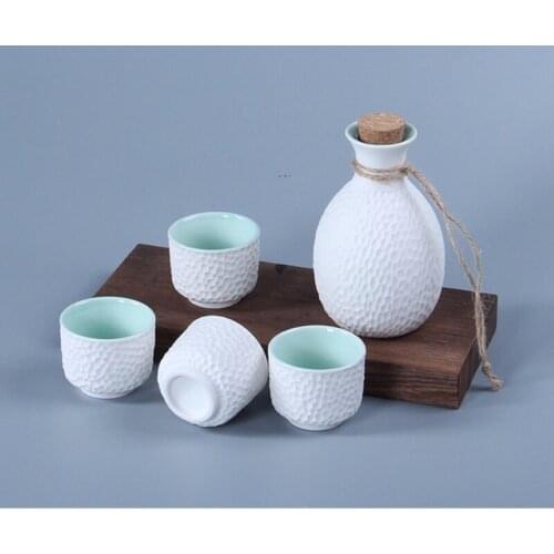 Japanese Creative Black and White Honeycomb Pattern Ceramic Wine Set Izakaya Household Warmer Jug Wine Glass Sake Liquor